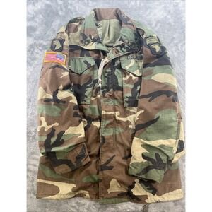 VTG US Army M65 Field Jacket Woodland Camo Small Regular 101st Airborne E-7 Rank
